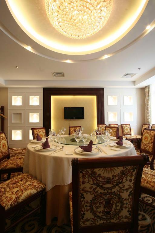 Desheng Hotel Beijing Bagian luar foto