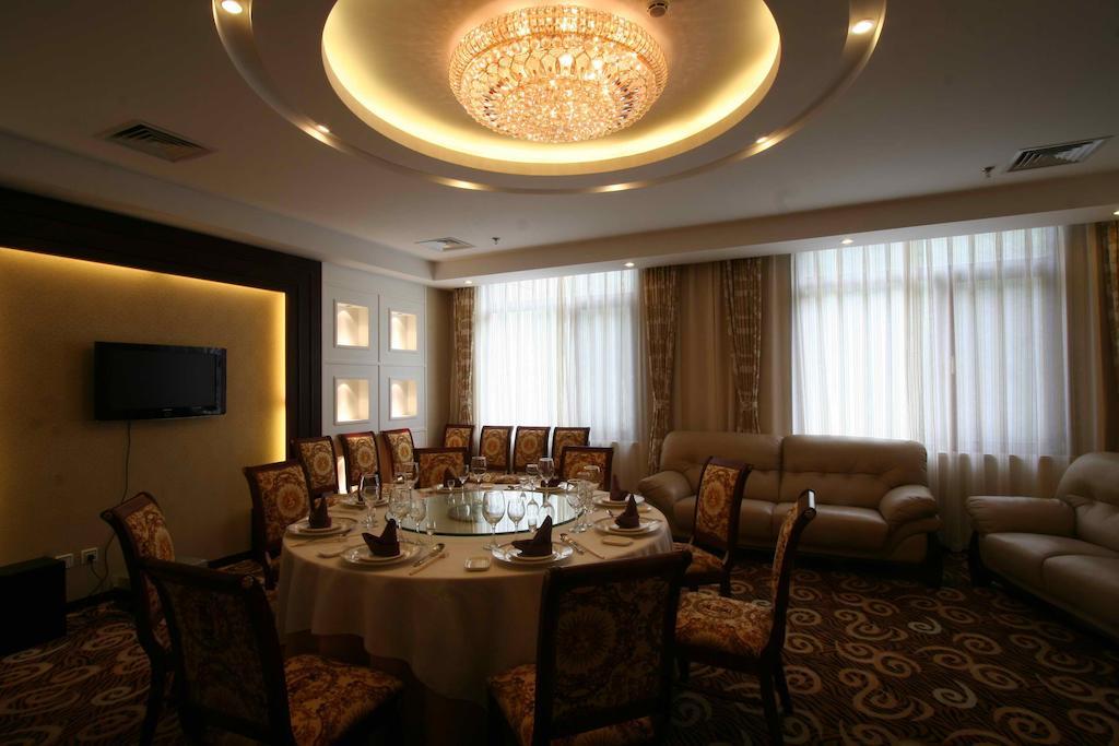 Desheng Hotel Beijing Bagian luar foto